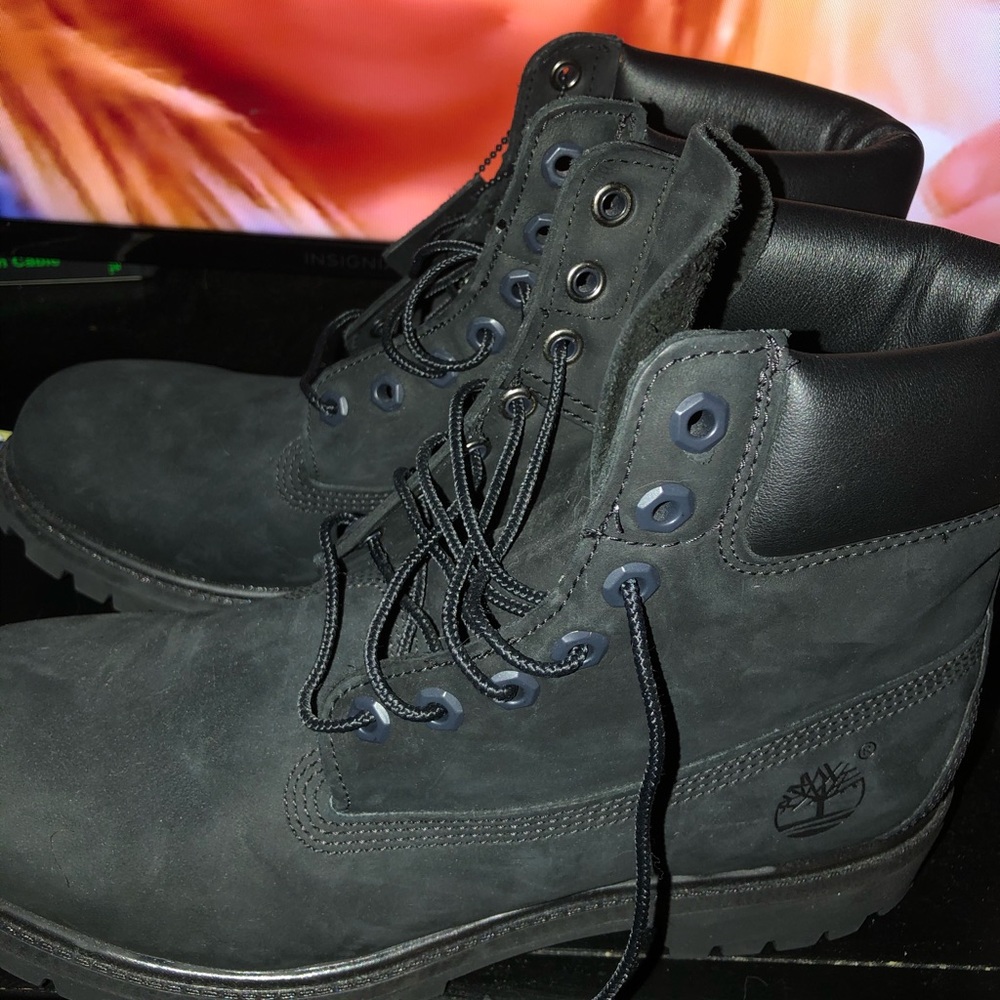 BLACK TIMBERLAND 6” WATERPROOF BOOTS